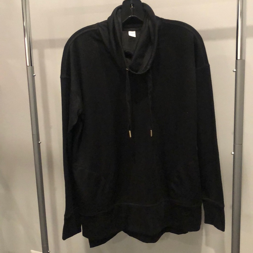 Old Navy size Medium funnel neck sweatshirt
